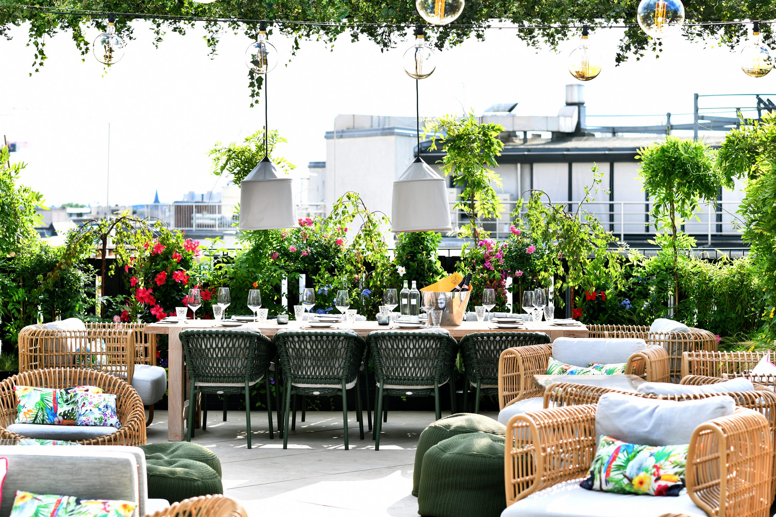 GRACE Restaurant Berlin Rooftop Bar Berlin Charlottenburg